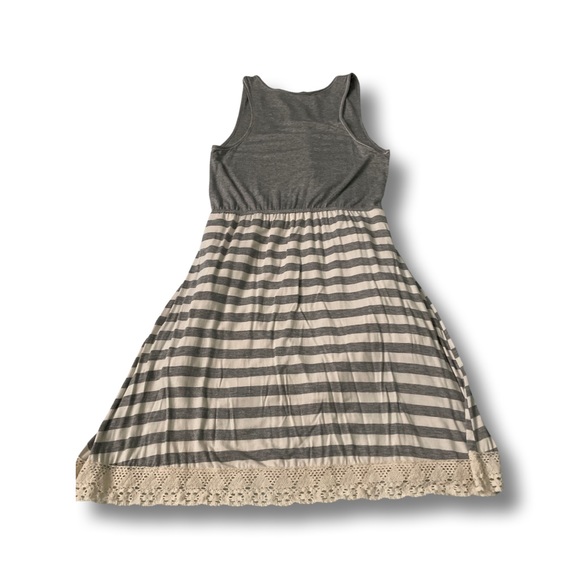 Modcloth Sundress - Picture 2 of 6